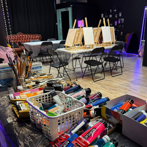 Paint & Wine Helsinki Paint & Wine Helsinki